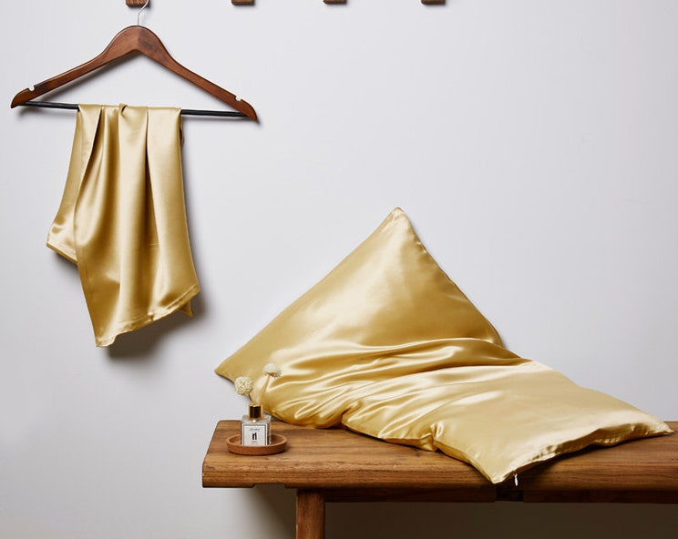 30 Momme Mulberry Silk Pillowcase, Zipper Closure - Awulook