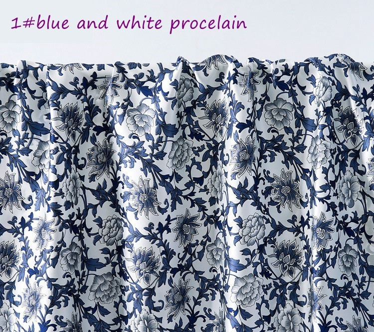 Charmeuse de soie imprimée florale rose bleue, tissu 100 % soie de mûrier par cour/mètre | Largeur 114 cm/45 pouces