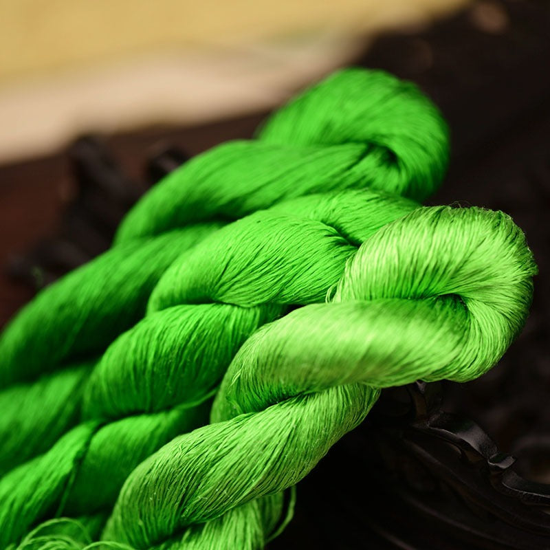 100% Mulberry Silk Embroidery Thread Skeins, Green Colors, 400meters