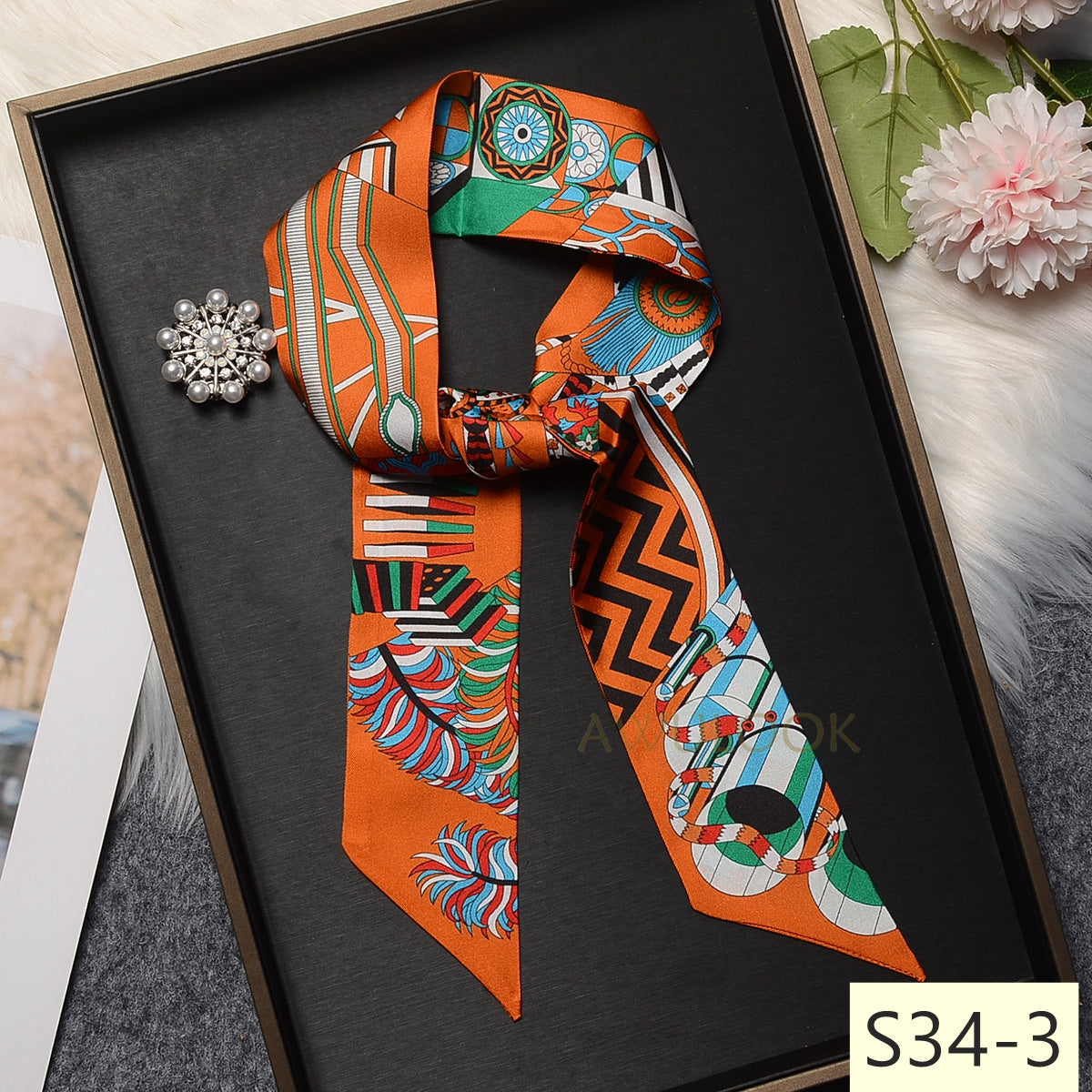 Silk Twilly,86cm× 5cm, S34