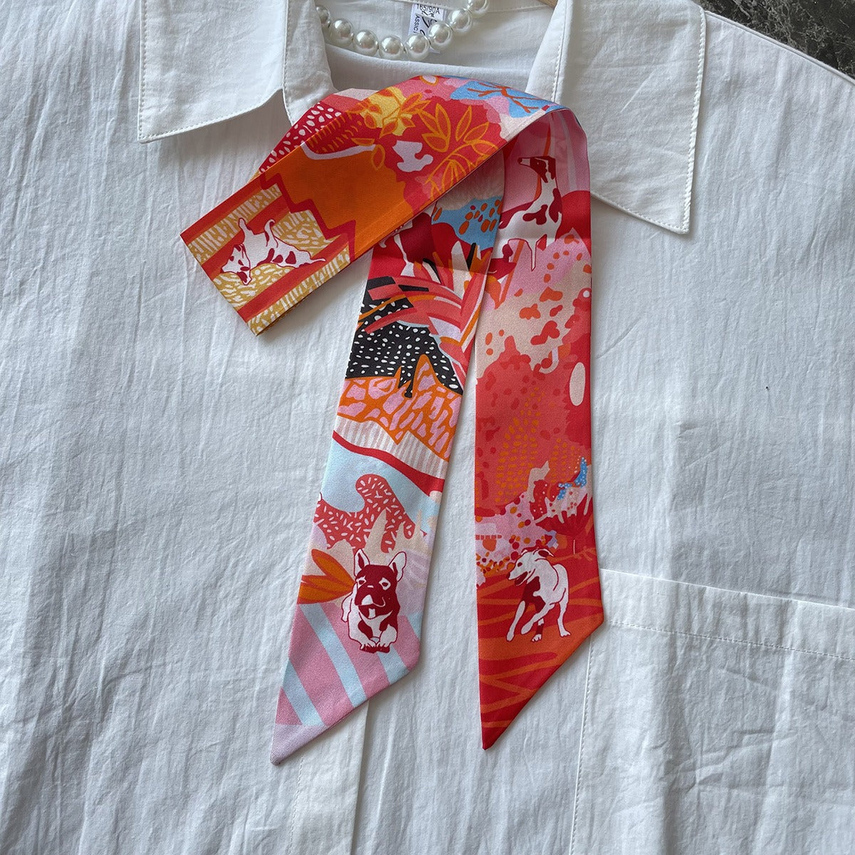 Silk Twilly,86cm× 5cm, S2301