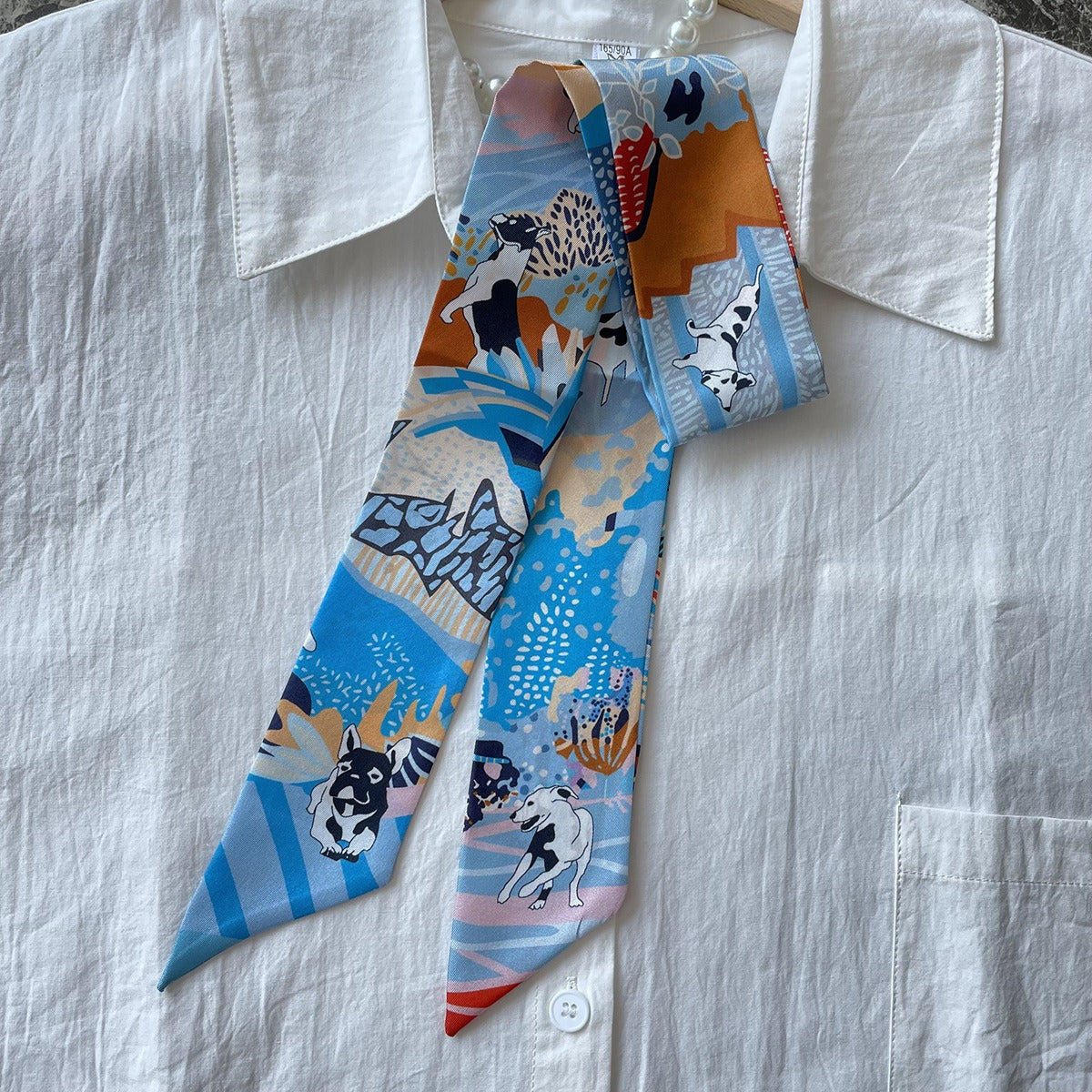 Silk Twilly,86cm× 5cm, S2301