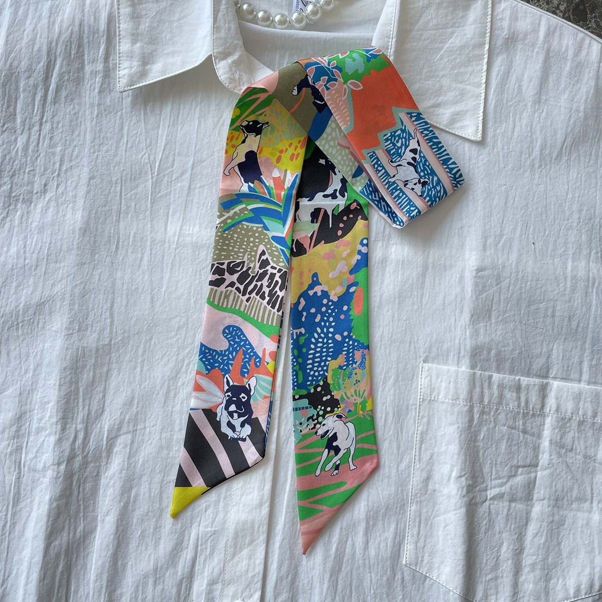 Silk Twilly,86cm× 5cm, S2301