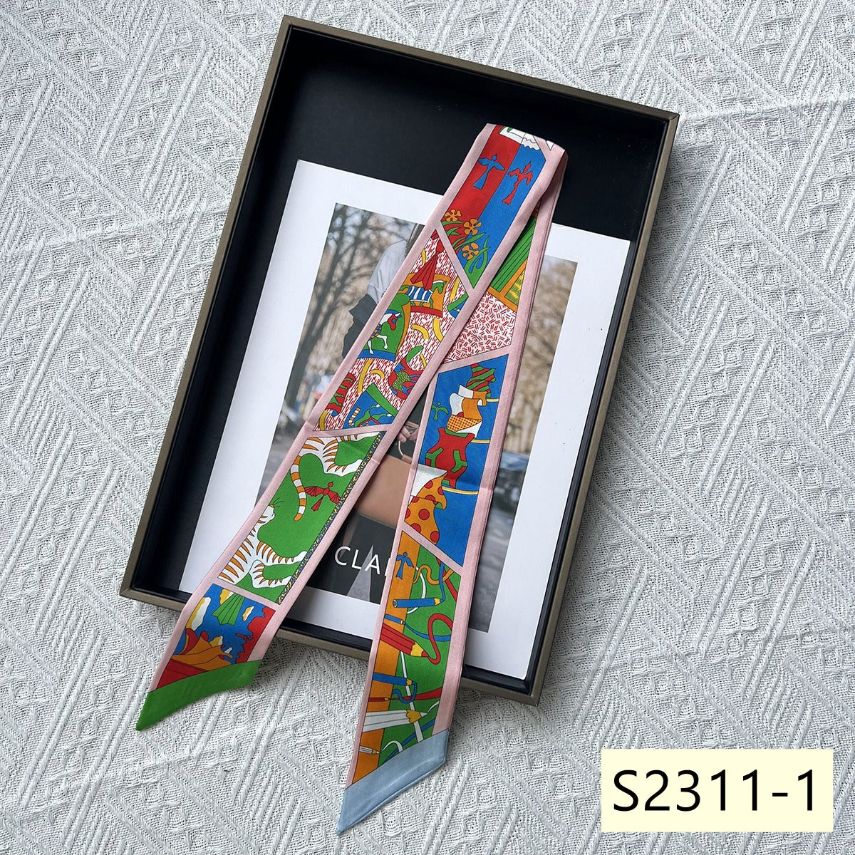 Silk Twilly,86cm× 5cm, S2311