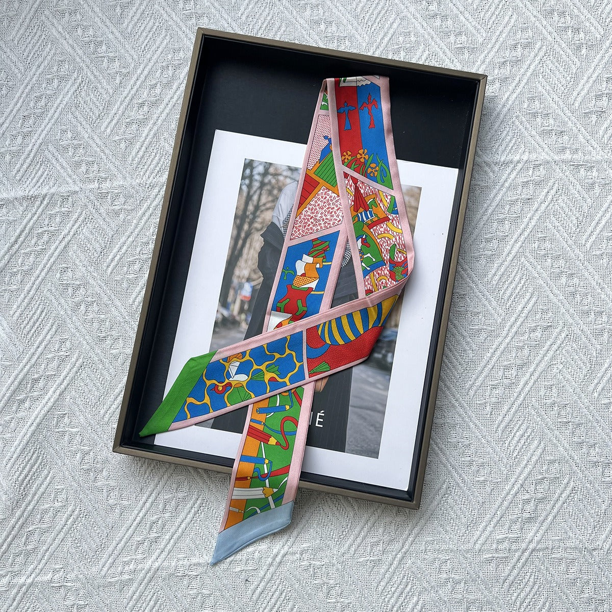 Silk Twilly,86cm× 5cm, S2311