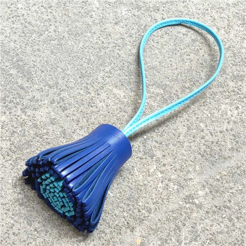 Bijou de Sac en Cuir d'Agneau, Coeur avec Lettre