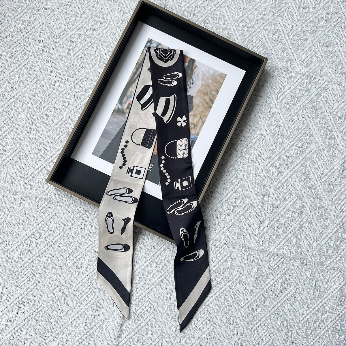 Silk Twilly,Accessories