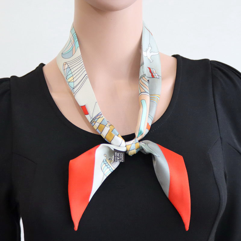 Silk Twilly, Les Folies Du Ciel