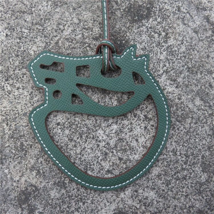 Bijou de Sac en Cuir d'Agneau, Coeur avec Lettre