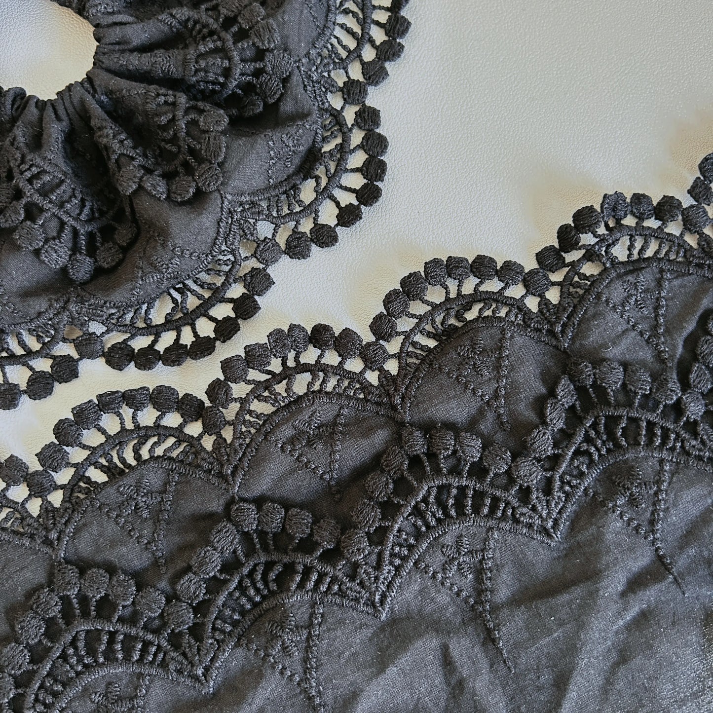 Embroidered Cotton Lace Trim, Scalloped Border Trim
