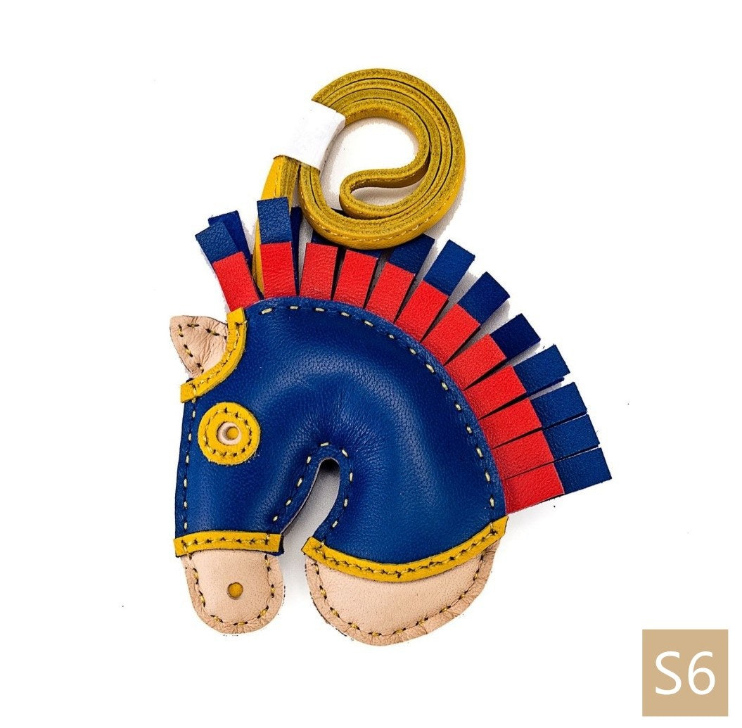 Bag Charm, Geegee