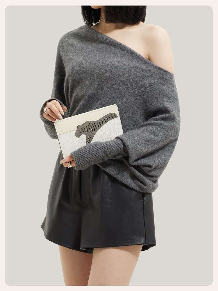 Rooroo Pouch