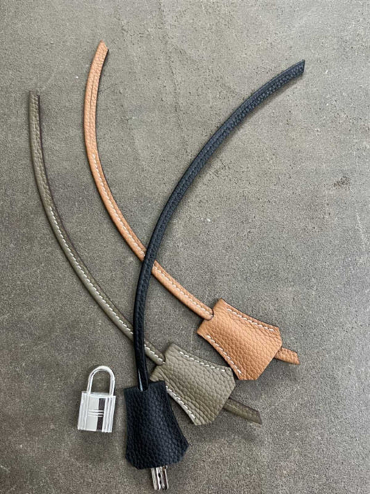 Handmade Togo leather Clochette/ Key holder